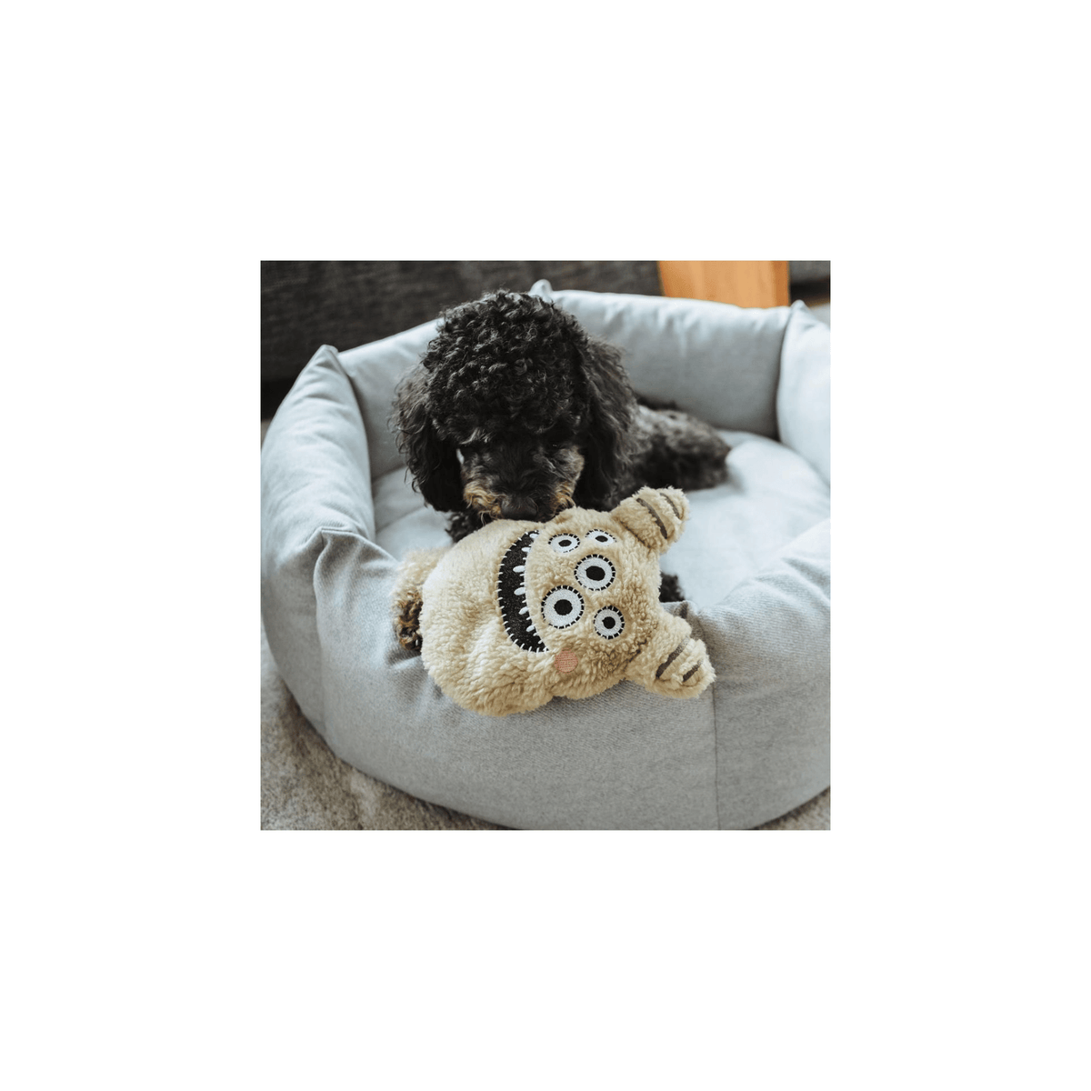 Hunter Tough Monster Larry 23 cm plyslegetøj til hund med squeaker