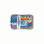 KONG Cat Crackles Sardines kattelegetøj med sardine, elastiksnor, katteurt og lyd