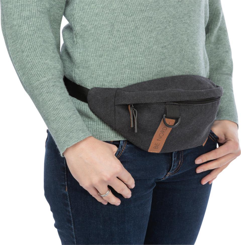 Trixie BE NORDIC belt bag for treats