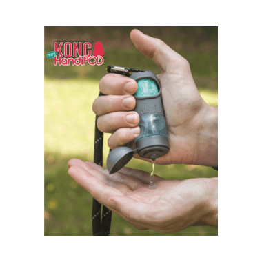 Hundetilbehør - Kong Handipod med håndgel og hundeposeholder - Udgår - FjeldgaardShop.dk Hundeposer & dispensere KONG