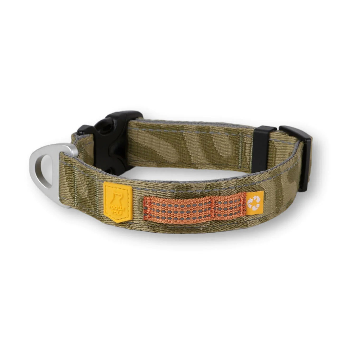 Woolly Wolf Roam Dog Collar